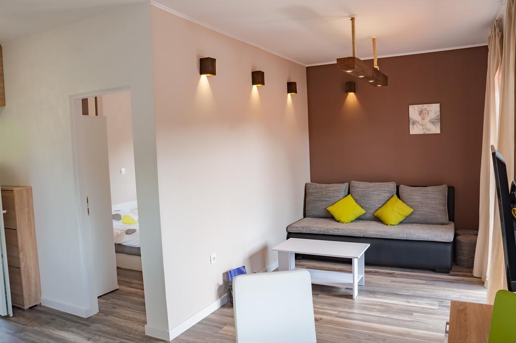Apartmani Tuheljske 图赫尔斯克利普利采 外观 照片